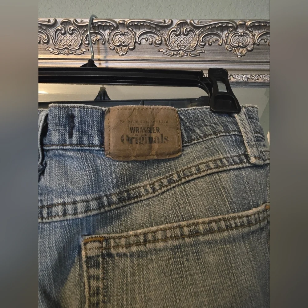 VINTAGE Y2K Wrangler Baggy Men's Distressed Faded Blue Jeans 32x30